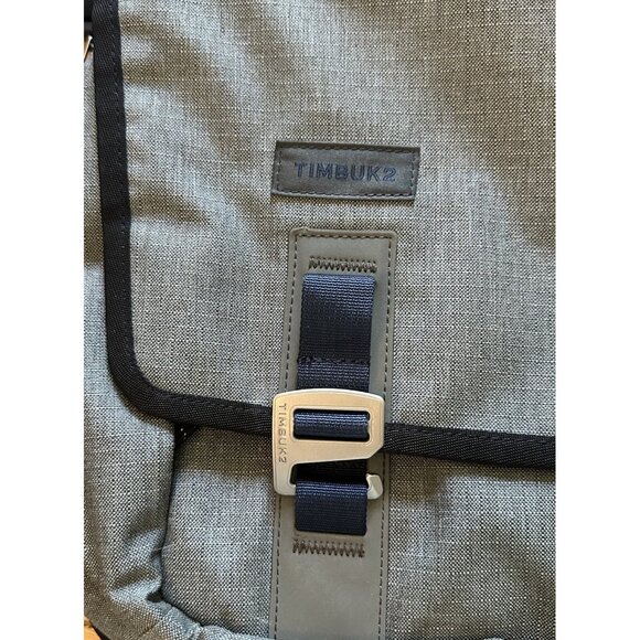 Timbuk2 Command Laptop Messenger Bag Crossbody Gray Navy Blue Travel - Picture 4 of 12